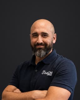 Luca, coach du studio de Levallois-Perret